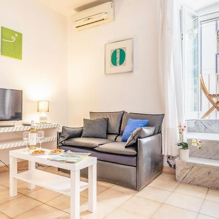 Stazione Centrale & Universita Lovely Apartment Барі Екстер'єр фото